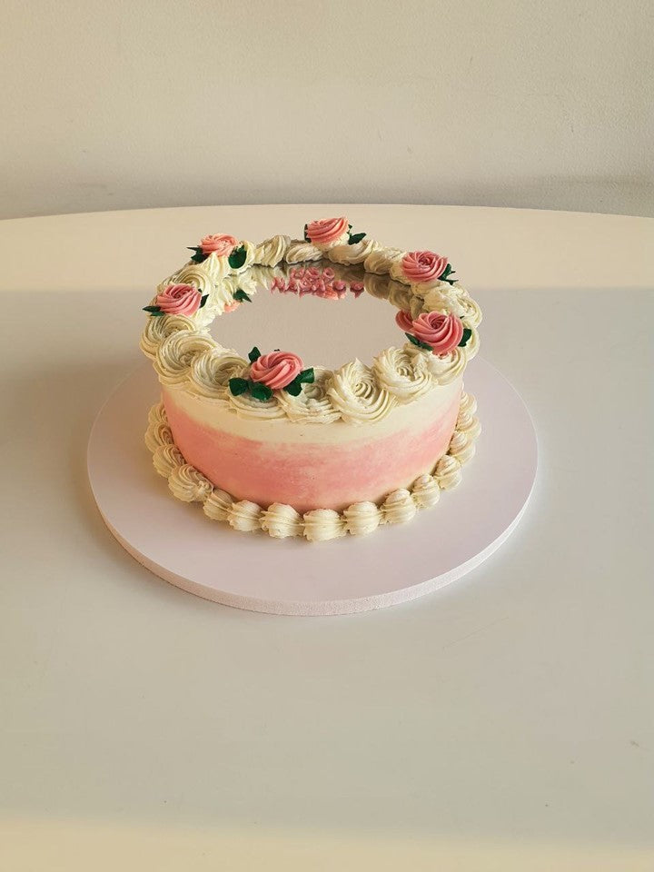 Mirror selfie cake