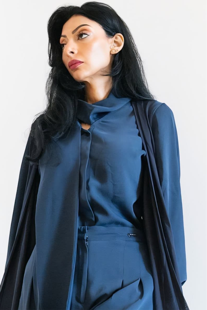 Amal scarf top