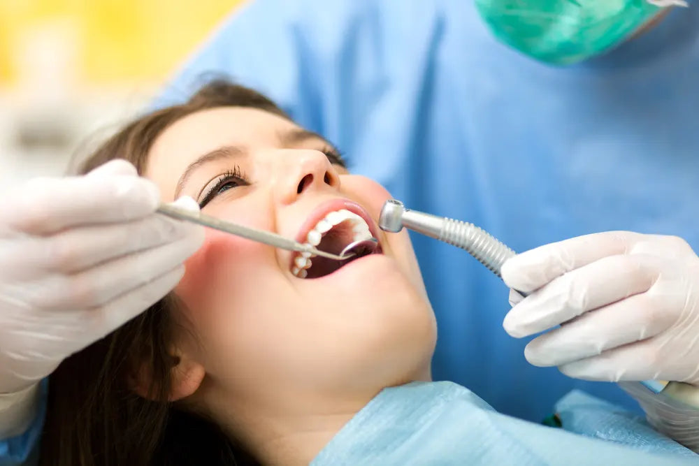 Scaling and polishing/teeth cleaning