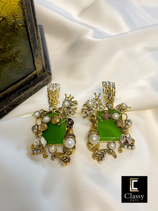 Majestic Gold Studs
