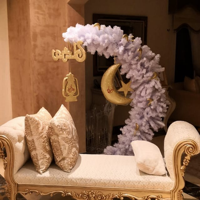 Ramadan Crescent – White