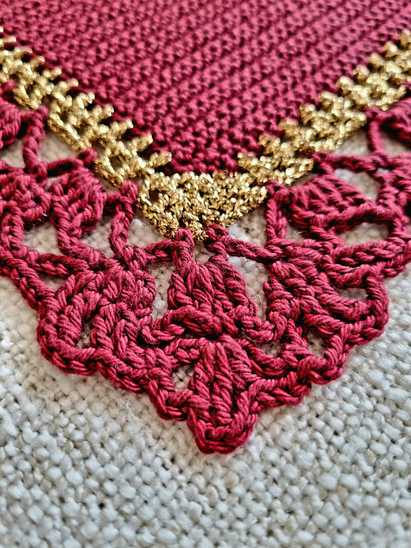 Festive Centrepiece Runner
