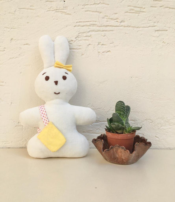 Velur Rabbit